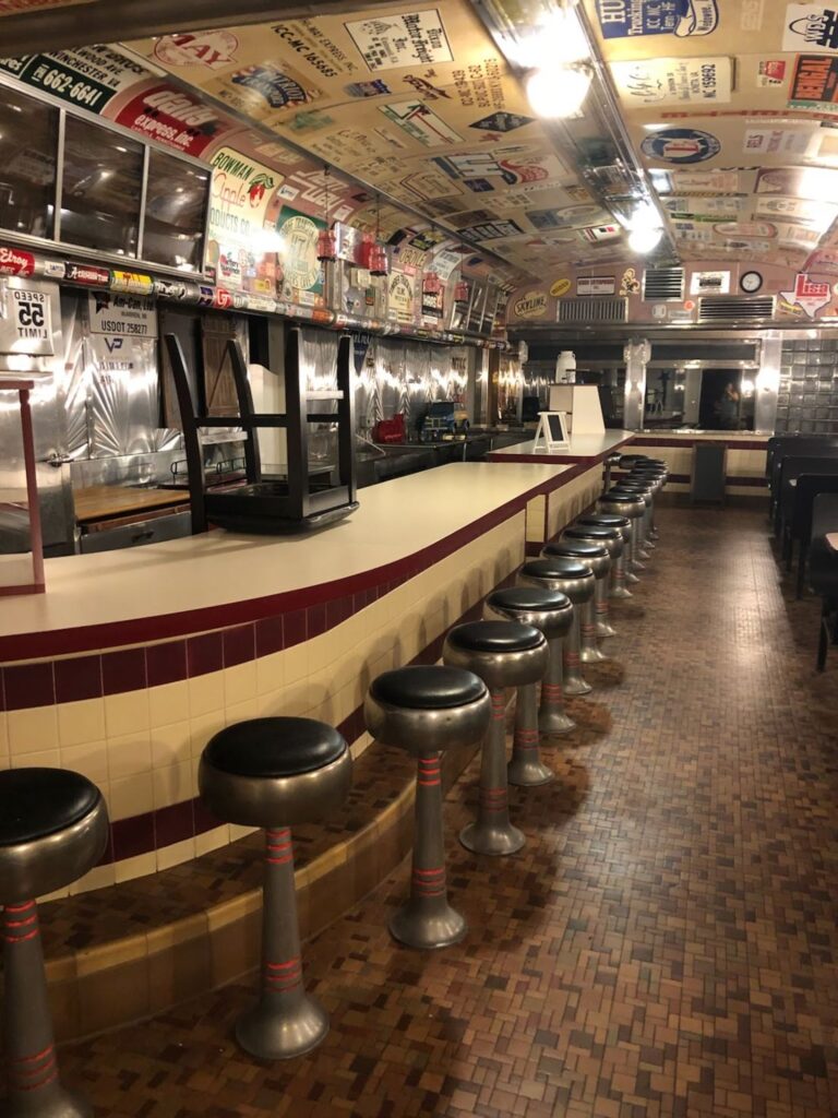 Tjs Pit Stop 1